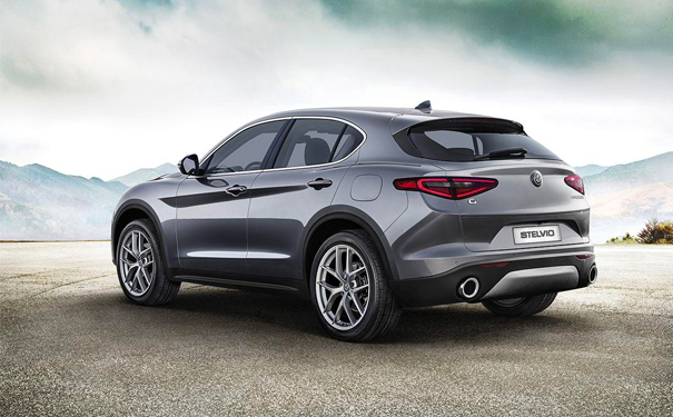 ALFAROMEO SUV STELVIO